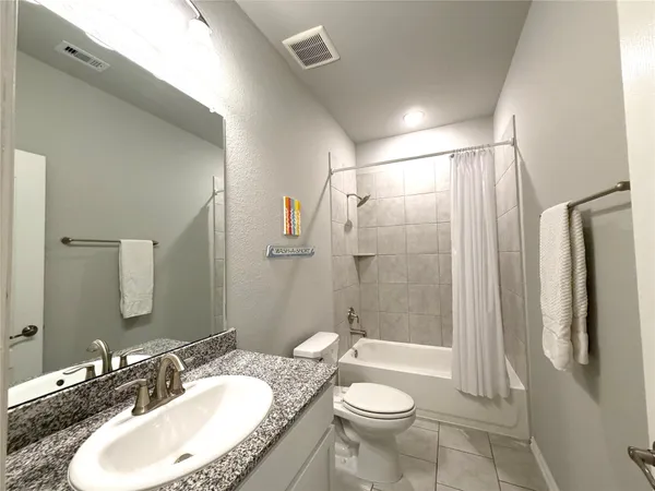 $1,950 | 31755 Wellington Pass, Fulshear, TX 77441