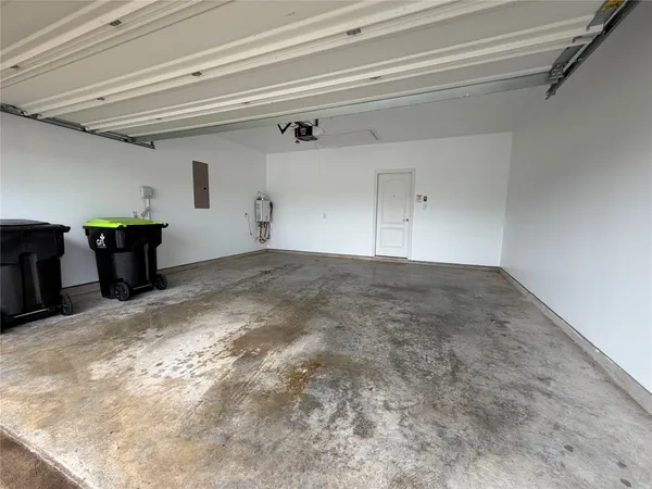 $1,950 | 31755 Wellington Pass, Fulshear, TX 77441