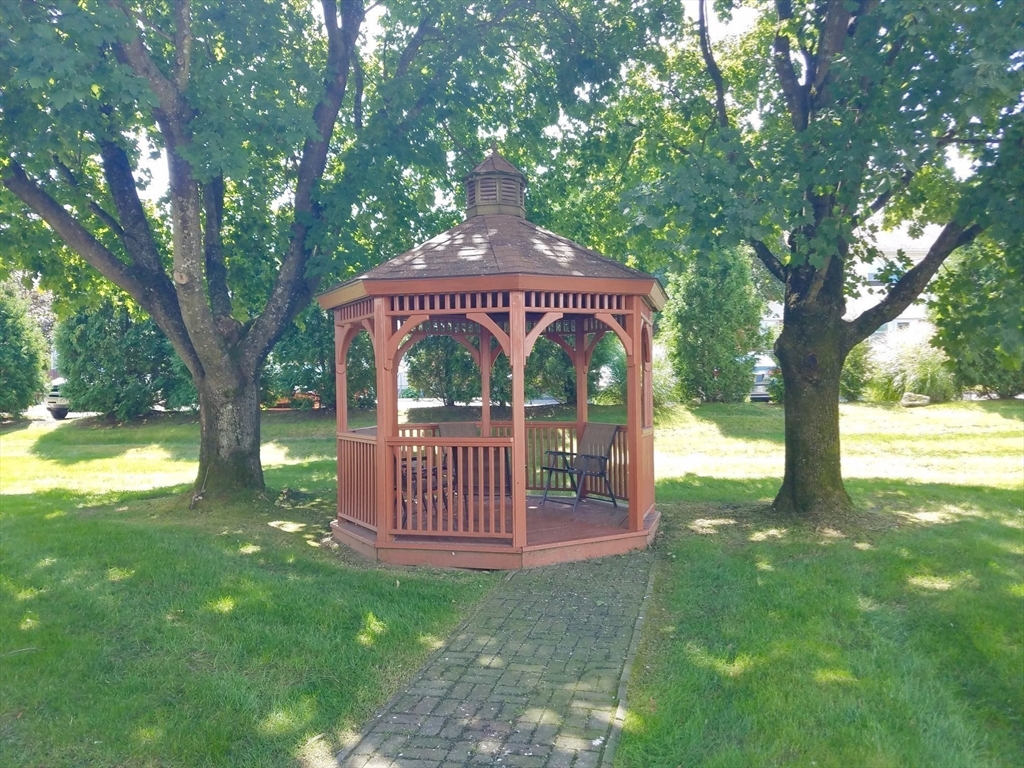 30 Colonial Circle, Unit D Chicopee, MA 01020 - Photo 31 of 31