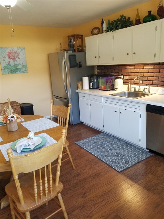 30 Colonial Circle, Unit D Chicopee, MA 01020 - Photo 6 of 31