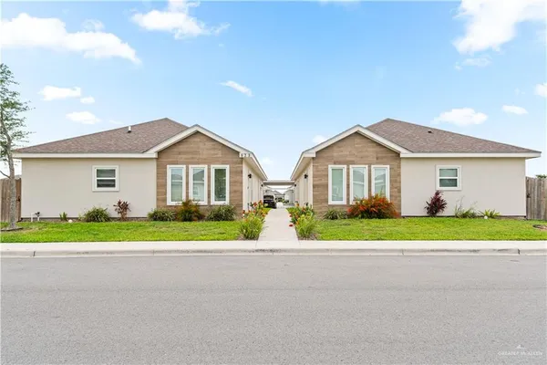 $1,050 | 823 Abby Street, Unit 3, Edinburg, TX 78541
