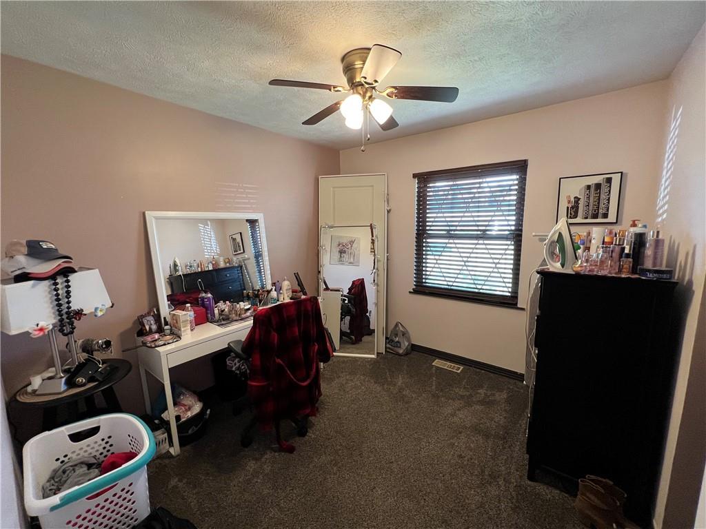 456 Donnell Road New Kensington, PA 15068 - Photo 10 of 24 Gallery Image 10