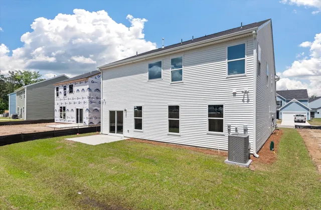 $461,566 | 716 Bluff Oak Drive, Moncks Corner, SC 29461