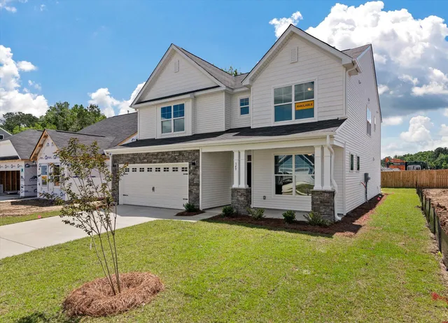 $461,566 | 716 Bluff Oak Drive, Moncks Corner, SC 29461
