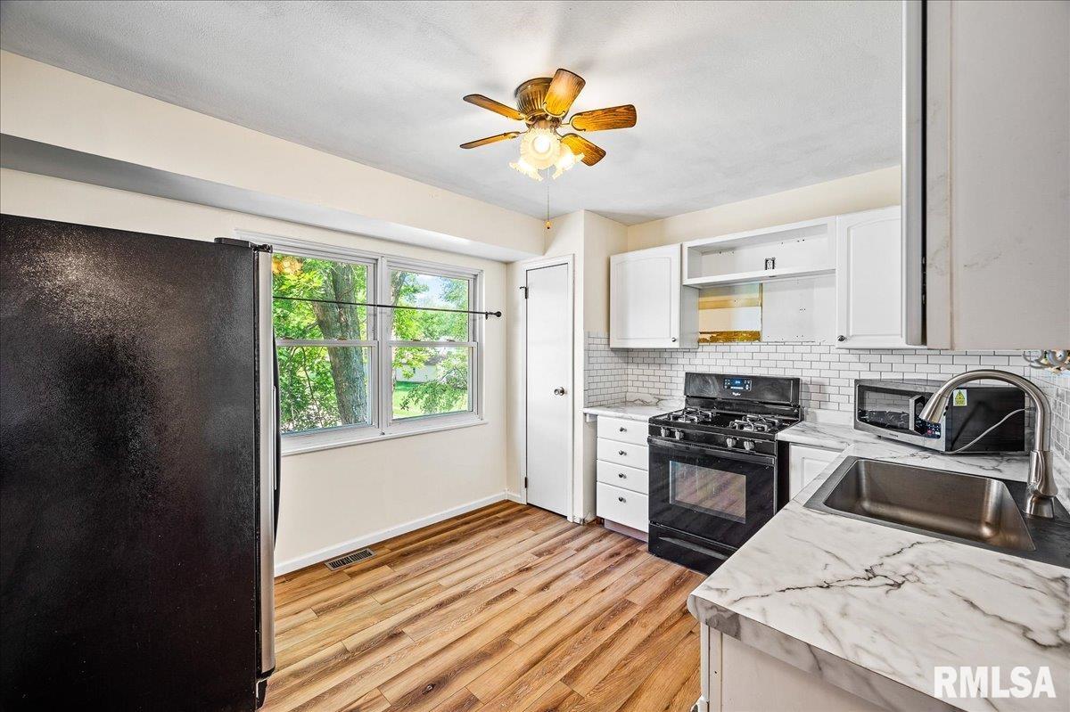 506 Kaskaskia Road Marquette Heights, IL 61554 - Photo 6 of 28