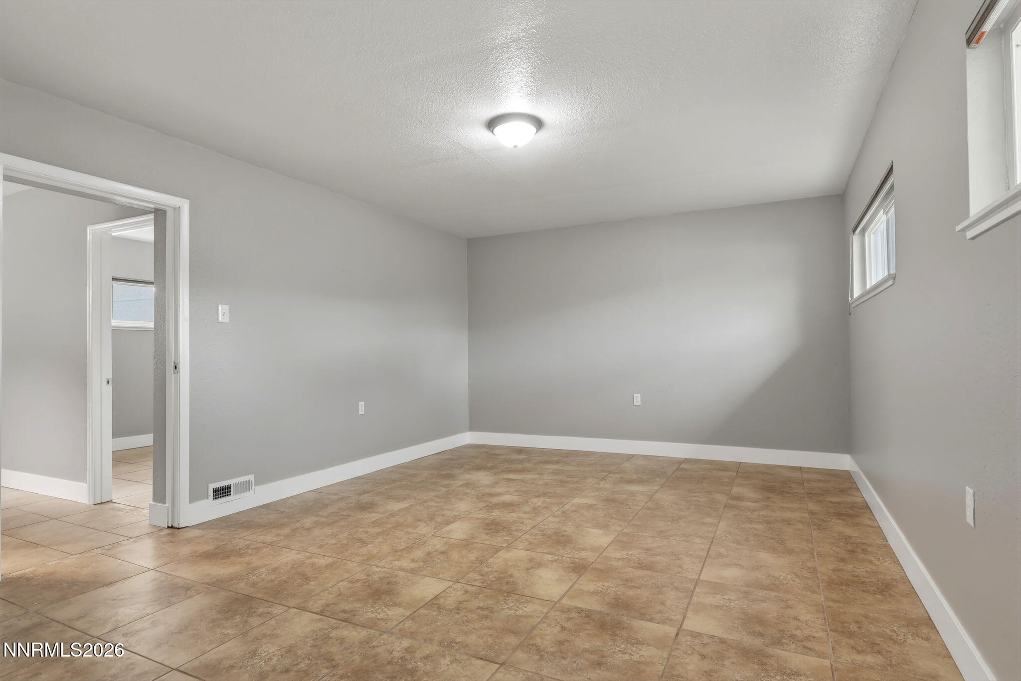 3260 Heights Drive Reno, NV 89503 - Photo 14 of 40 30-web-or-mls-IMG_7223