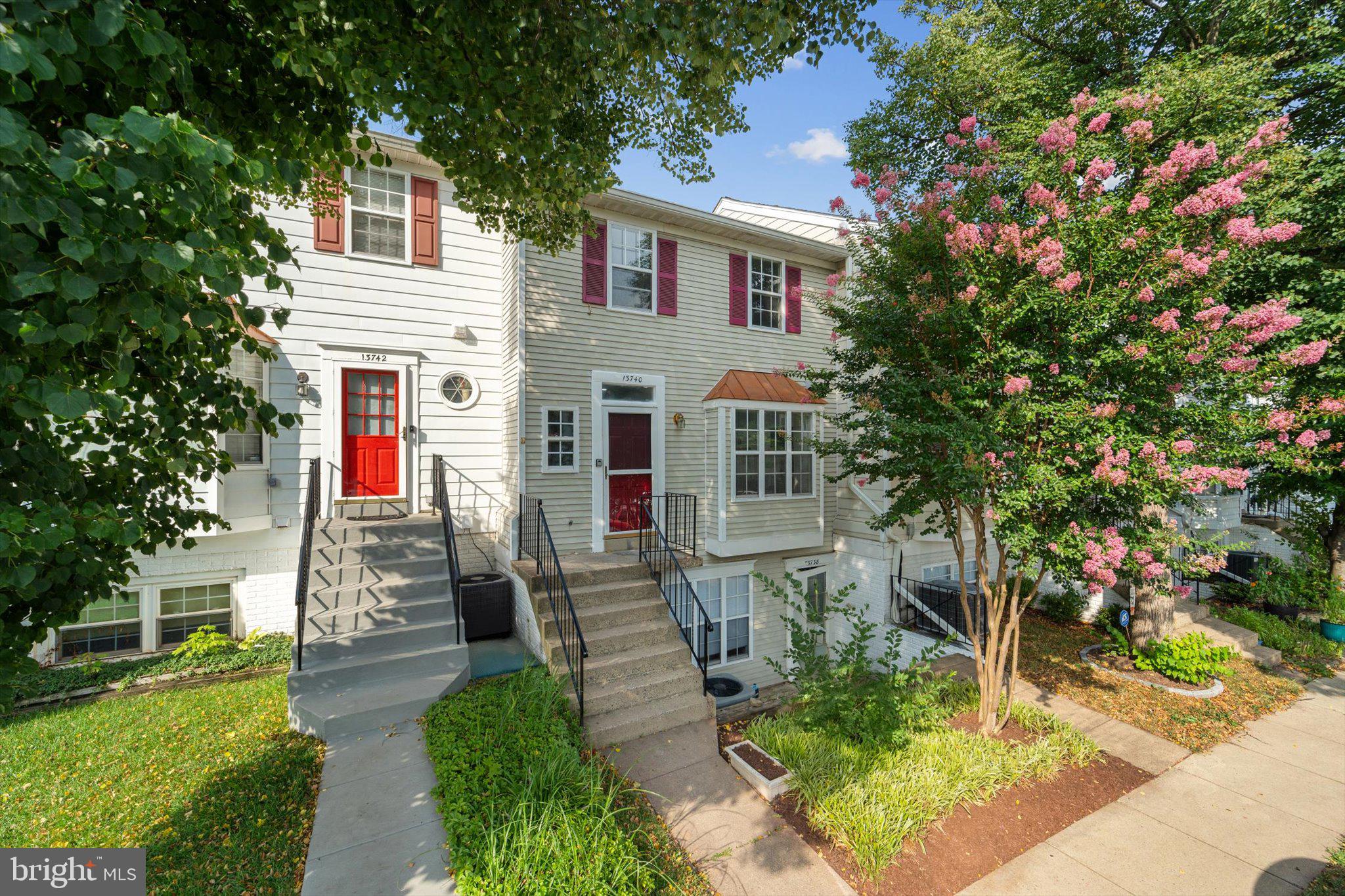 13740 Autumn Vale Court, Unit 16D Chantilly, VA 20151 - Photo 1 of 34 Welcome to 13740 Autumn Vale Ct.