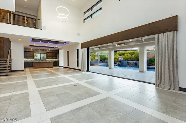 $15,000 | 94 Glade Hollow Drive, Las Vegas, NV 89135