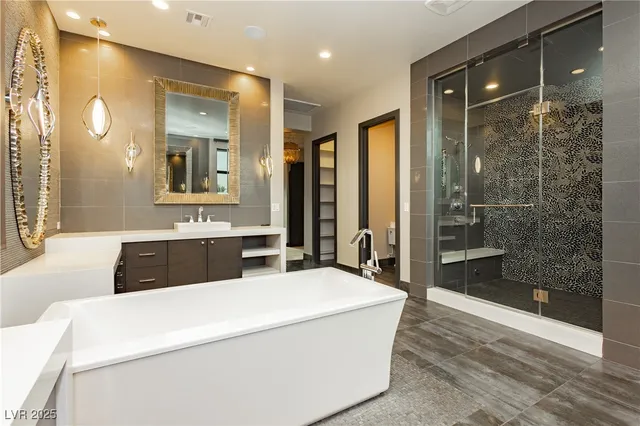 $15,000 | 94 Glade Hollow Drive, Las Vegas, NV 89135