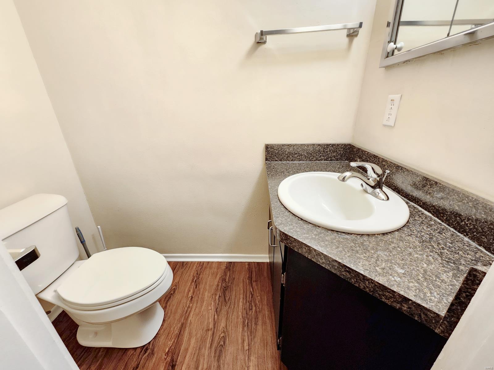 9628 Ridge Heights Road Fairview Heights, IL 62208 - Photo 16 of 35 Gallery Image 16