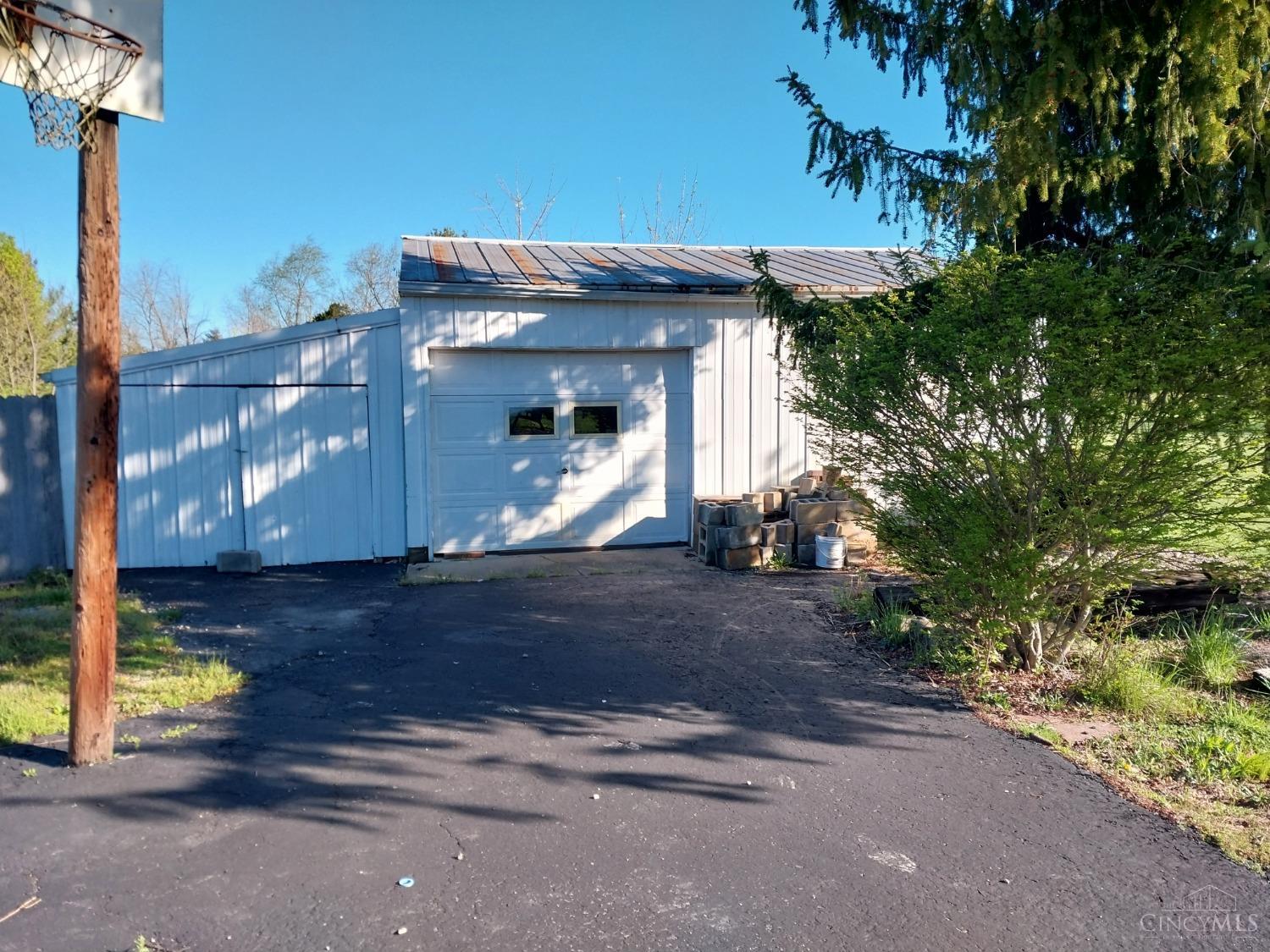 12471 Centerfield Road Greenfield, OH 45123 - Photo 15 of 40 Gallery Image 15