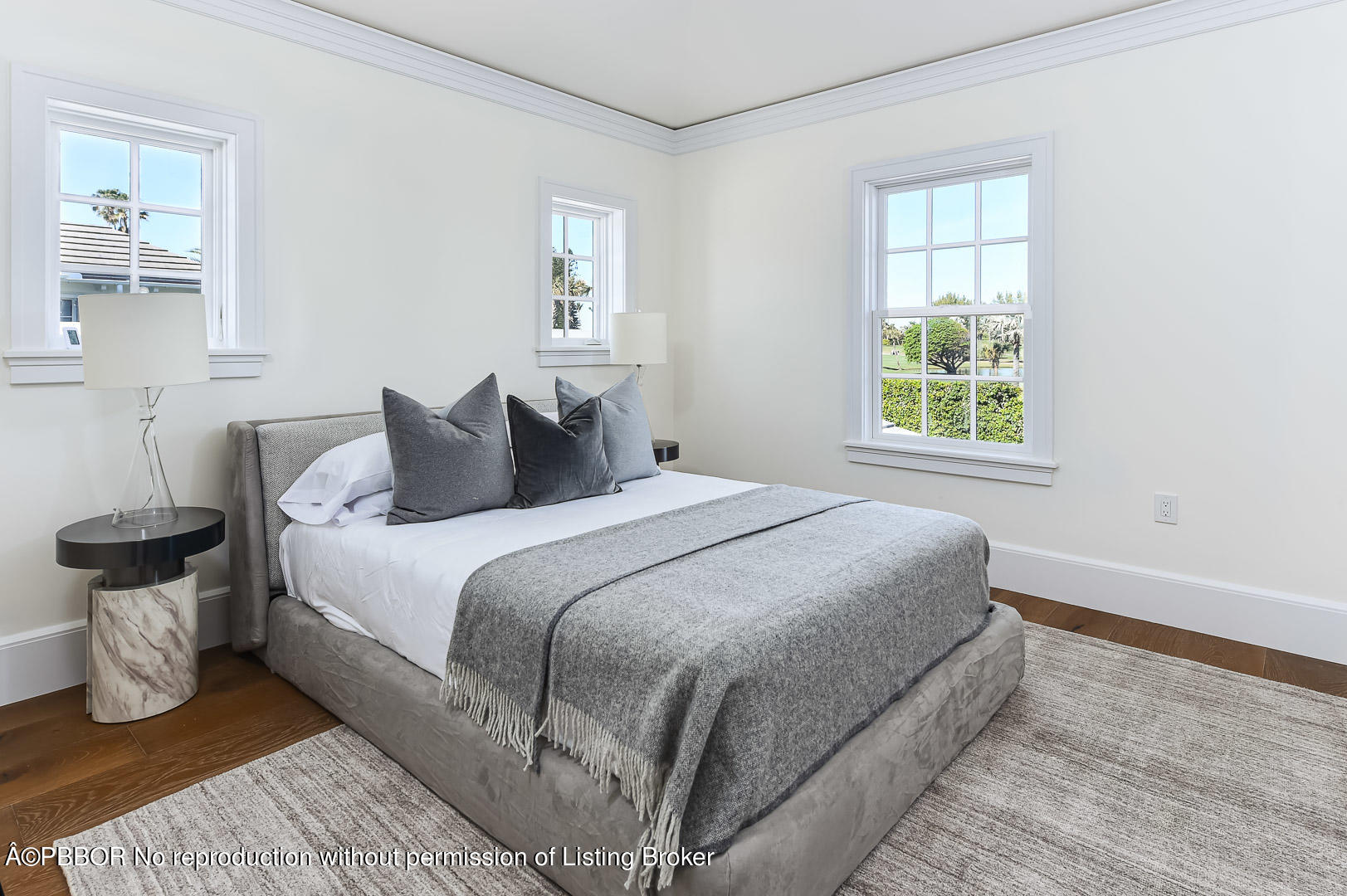 258 Country Club Road Palm Beach, FL 33480 - Photo 12 of 20 Guest Bedroom