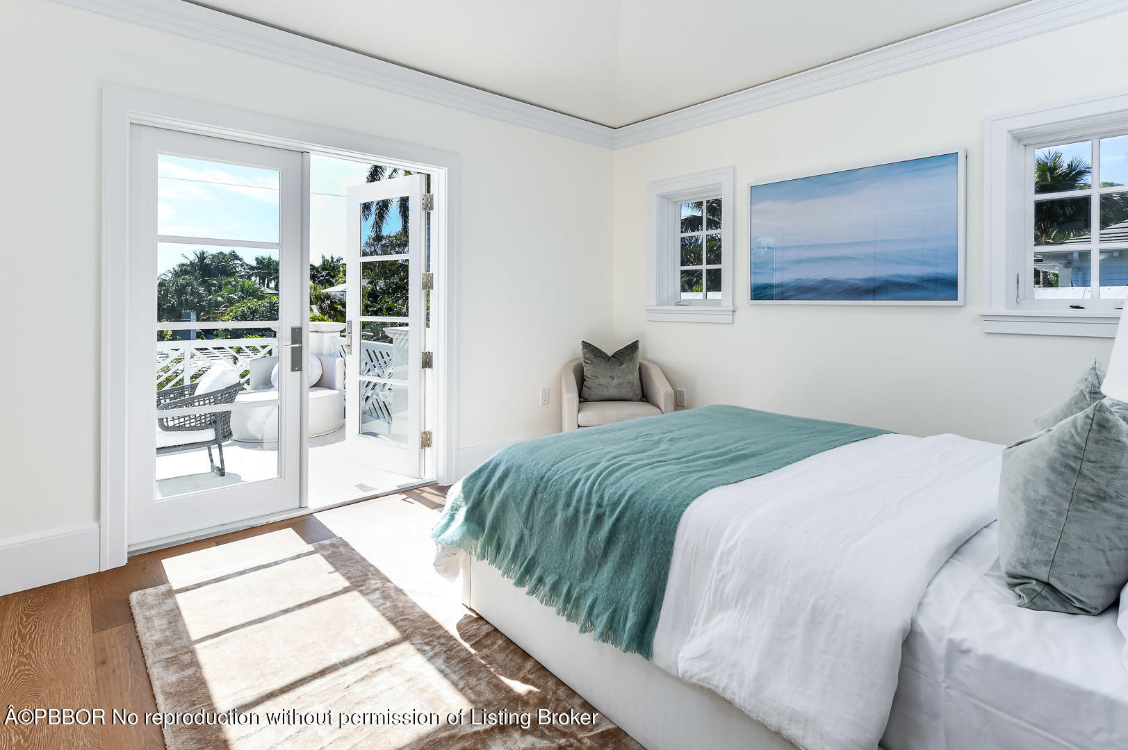 258 Country Club Road Palm Beach, FL 33480 - Photo 13 of 20 Guest Bedroom