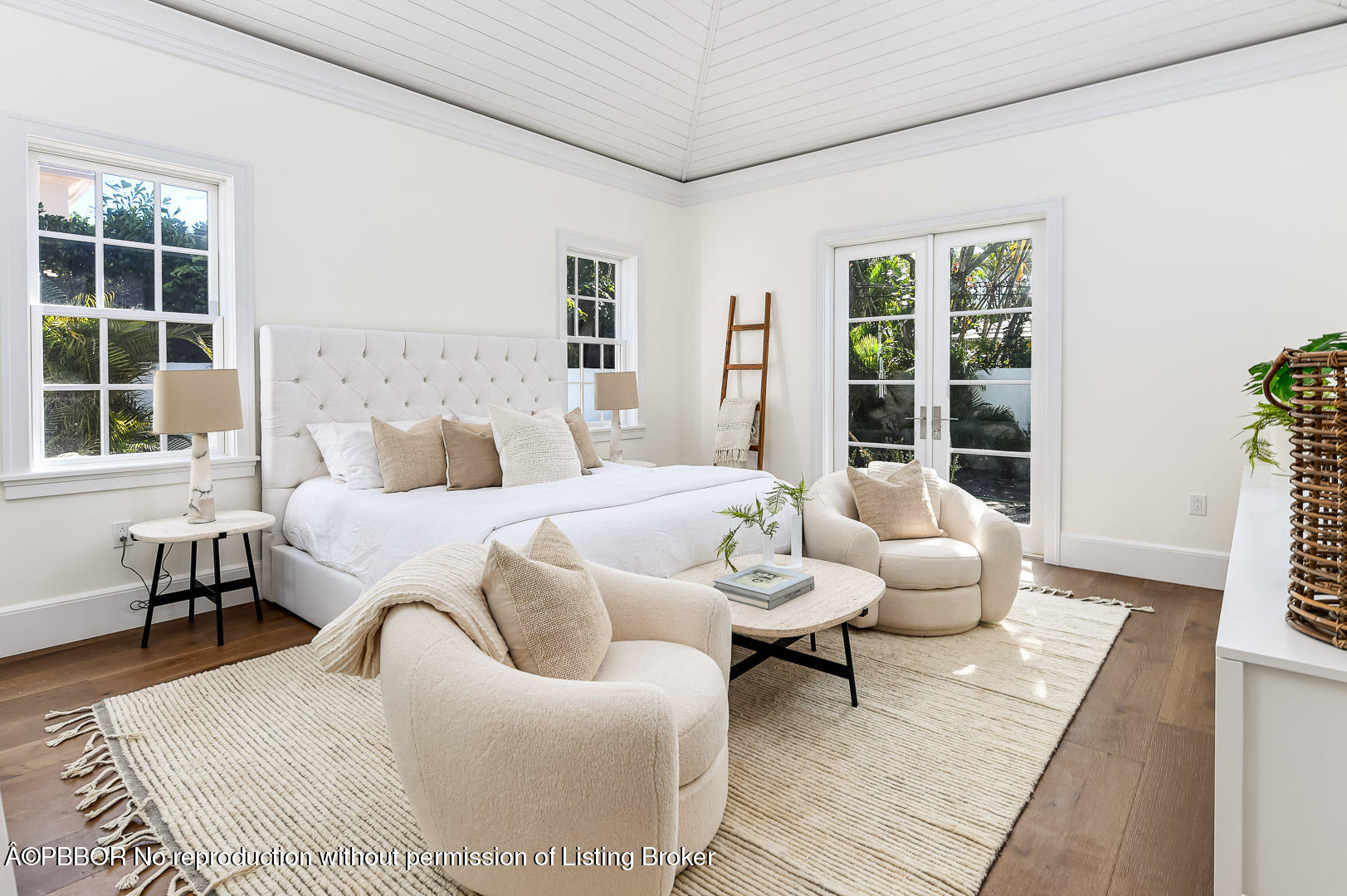 258 Country Club Road Palm Beach, FL 33480 - Photo 9 of 20 Master Bedroom