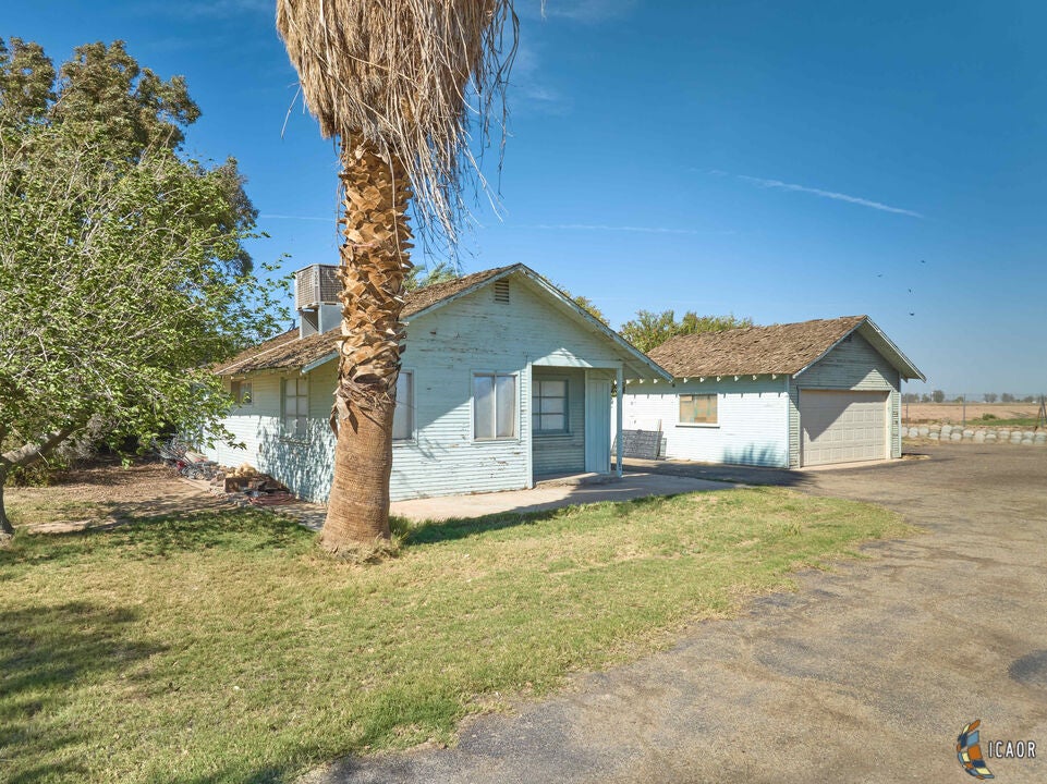 1294 Brockman Road El Centro, CA 92243 - Photo 2 of 10 Gallery Image 2