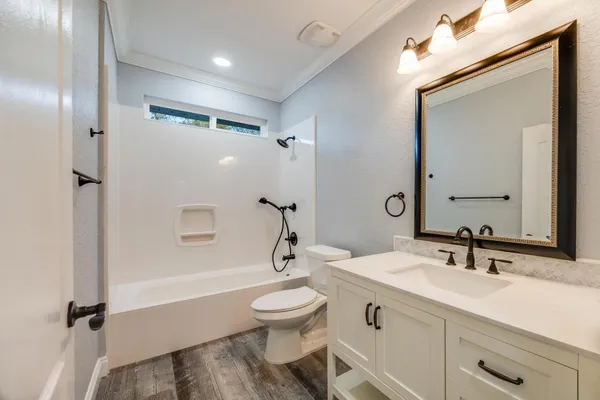 $2,700 | 1148 Sioux Circle, Crestview, FL 32536