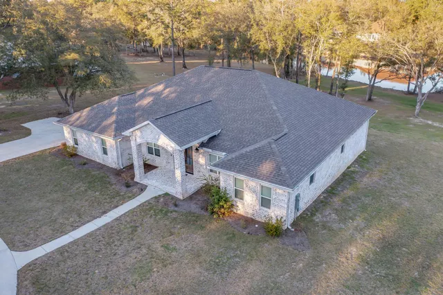 $2,700 | 1148 Sioux Circle, Crestview, FL 32536