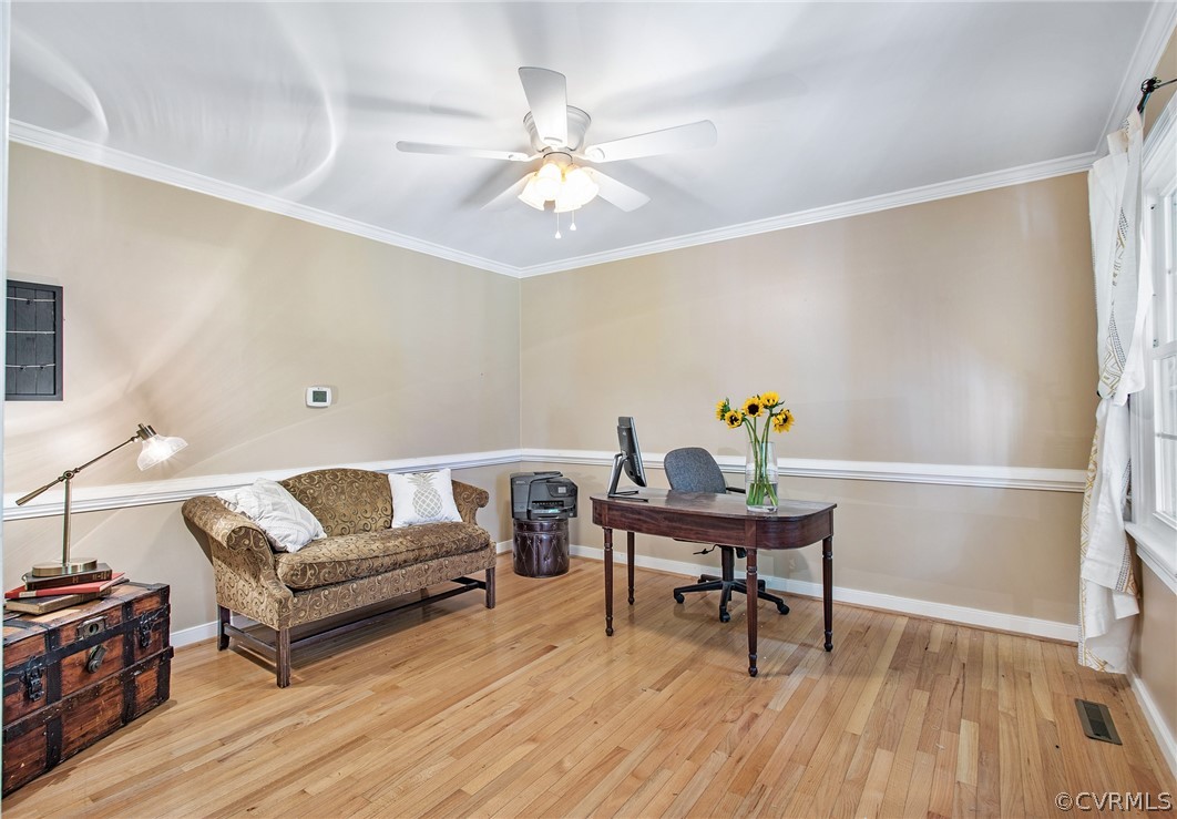 1213 Kingscross Road Midlothian, VA 23114 - Photo 20 of 39 a living room with furniture and wooden floor