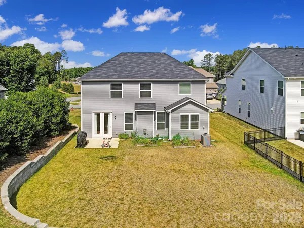 $575,000 | 3322 Helmsley Court, Concord, NC 28027