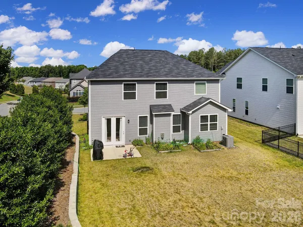 $575,000 | 3322 Helmsley Court, Concord, NC 28027