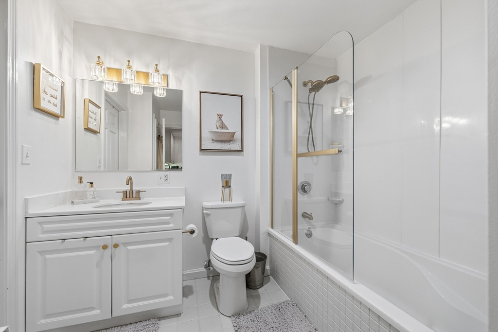 38 Village Road, Unit 608 Middleton, MA 01949 - Photo 16 of 39 Gallery Image 16