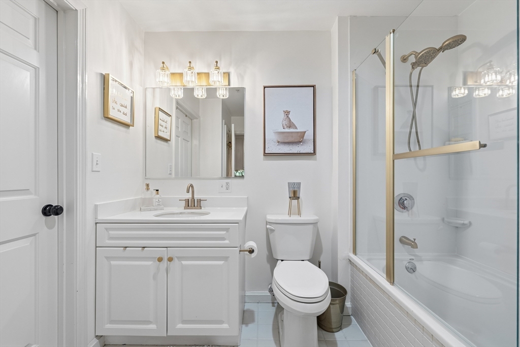 38 Village Road, Unit 608 Middleton, MA 01949 - Photo 17 of 39 Gallery Image 17