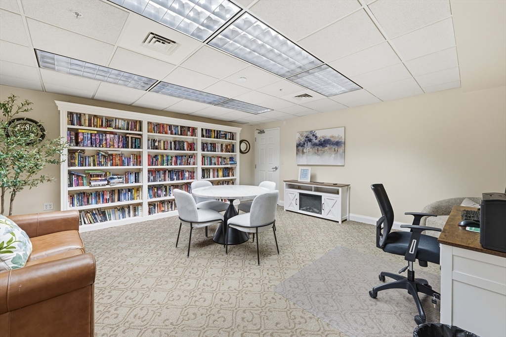 38 Village Road, Unit 608 Middleton, MA 01949 - Photo 27 of 39 Gallery Image 27