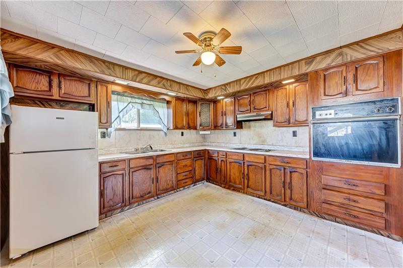 127 Joe Hall Road Beaver Falls, PA 15010 - Photo 16 of 21 Gallery Image 16