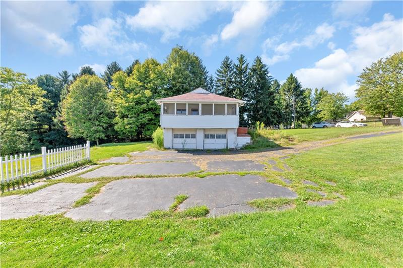 127 Joe Hall Road Beaver Falls, PA 15010 - Photo 3 of 21 Gallery Image 3