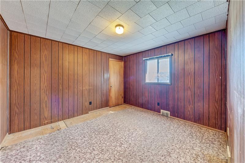 127 Joe Hall Road Beaver Falls, PA 15010 - Photo 7 of 21 Gallery Image 7