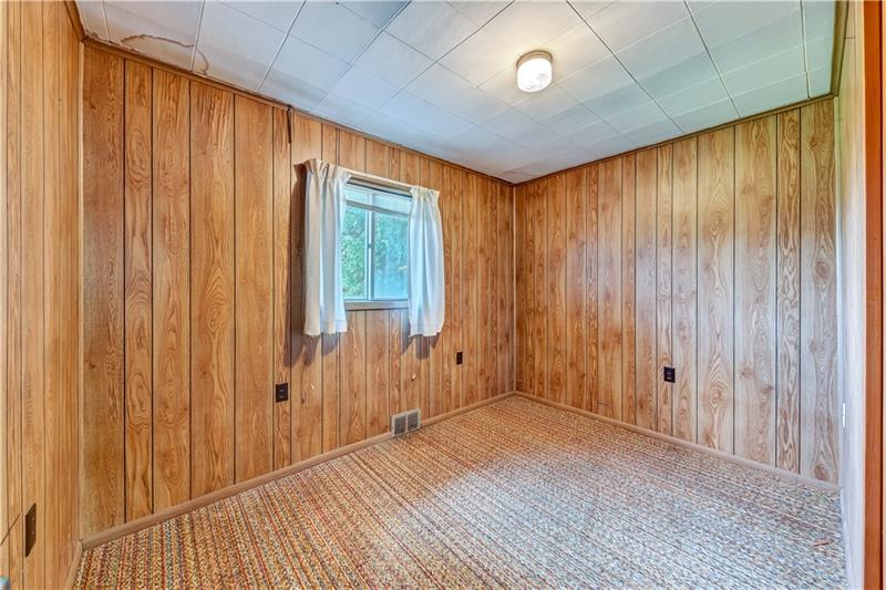 127 Joe Hall Road Beaver Falls, PA 15010 - Photo 9 of 21 Gallery Image 9
