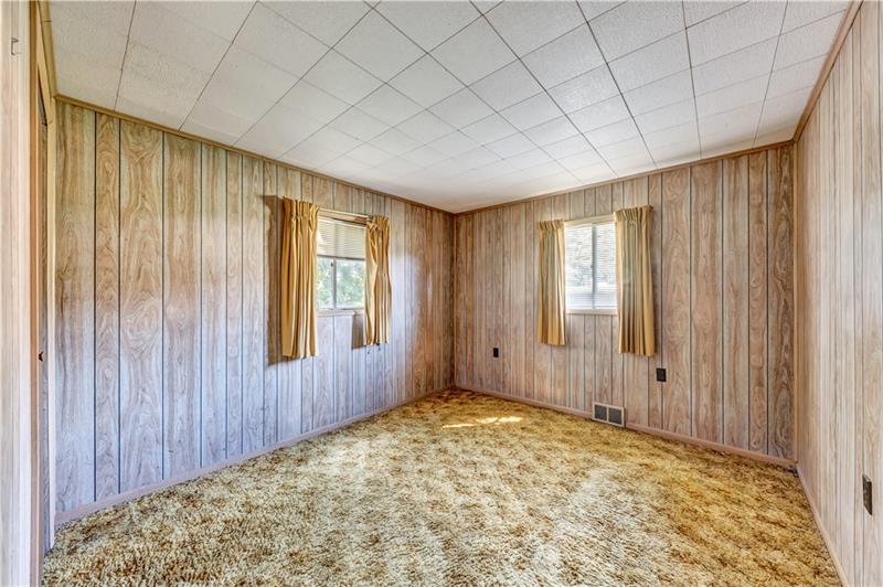 127 Joe Hall Road Beaver Falls, PA 15010 - Photo 10 of 21 Gallery Image 10