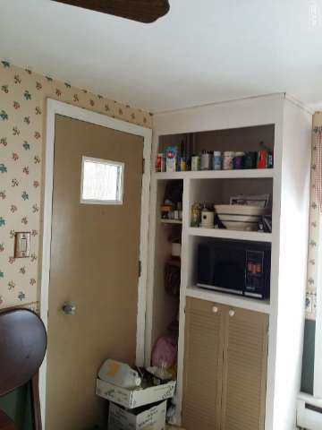 6649 Branch Road Flint, MI 48506 - Photo 7 of 34 20458142-6.JPG