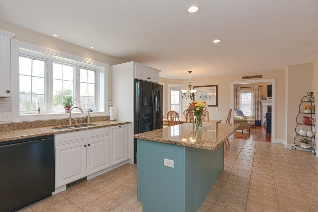 43 Browns Road Grafton, MA 01519 - Photo 15 of 42 Gallery Image 15