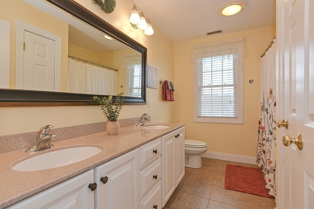 43 Browns Road Grafton, MA 01519 - Photo 29 of 42 Gallery Image 29
