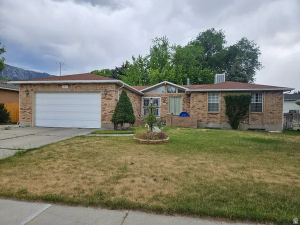 $644,000 | 1806 East 9800th Street South, Sandy, UT 84092