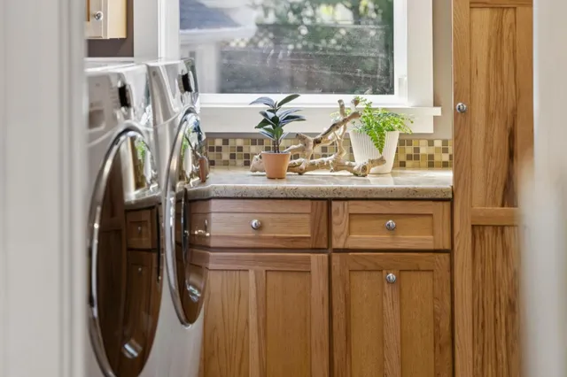 $2,395,000 | 1325 Paloma Avenue, Burlingame, CA 94010