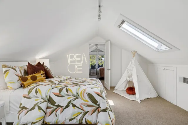 $2,395,000 | 1325 Paloma Avenue, Burlingame, CA 94010