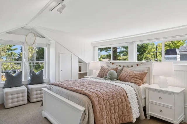 $2,395,000 | 1325 Paloma Avenue, Burlingame, CA 94010