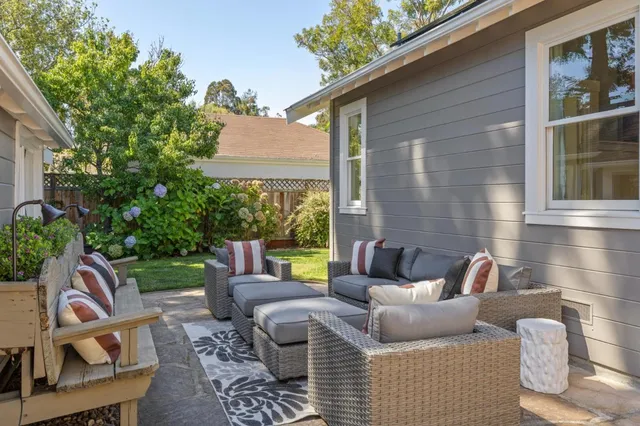 $2,395,000 | 1325 Paloma Avenue, Burlingame, CA 94010