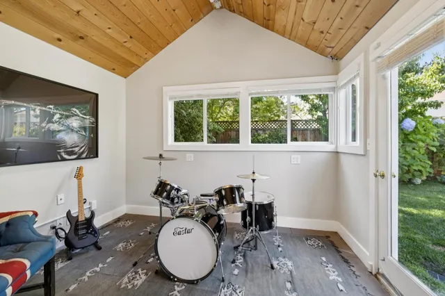 $2,395,000 | 1325 Paloma Avenue, Burlingame, CA 94010