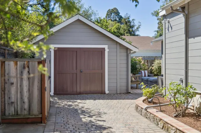 $2,395,000 | 1325 Paloma Avenue, Burlingame, CA 94010