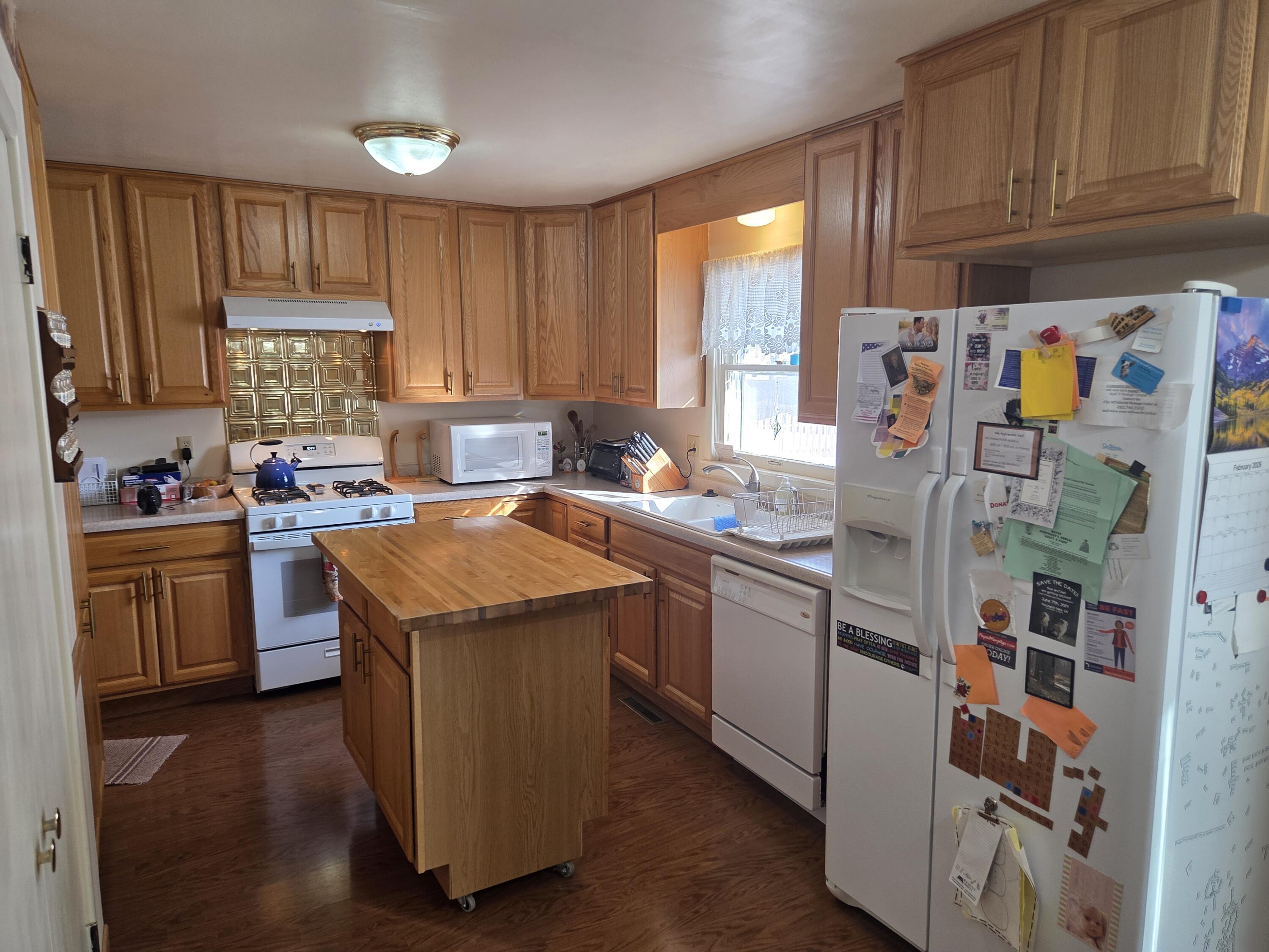 609 Madison Drive Delavan, WI 53115 - Photo 5 of 28 1000014747