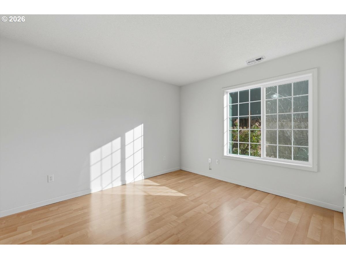 112 Mellinger Place Dayton, OR 97114 - Photo 20 of 40 Bedroom