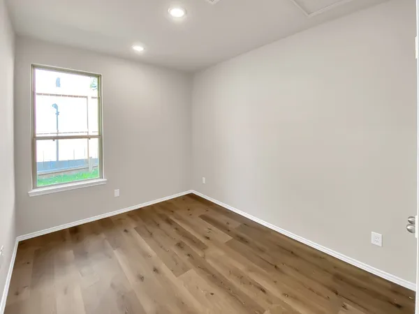 $1,350 | 9770 Blackgum Drive, Willis, TX 77318