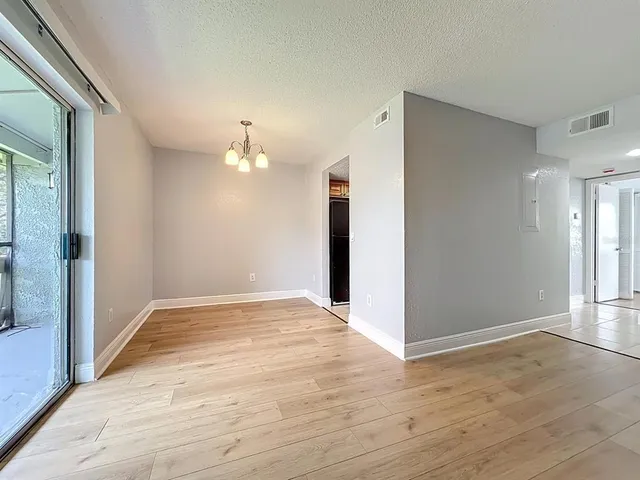 $1,075 | 4795 South Texas Avenue, Unit 4795C, Orlando, FL 32839