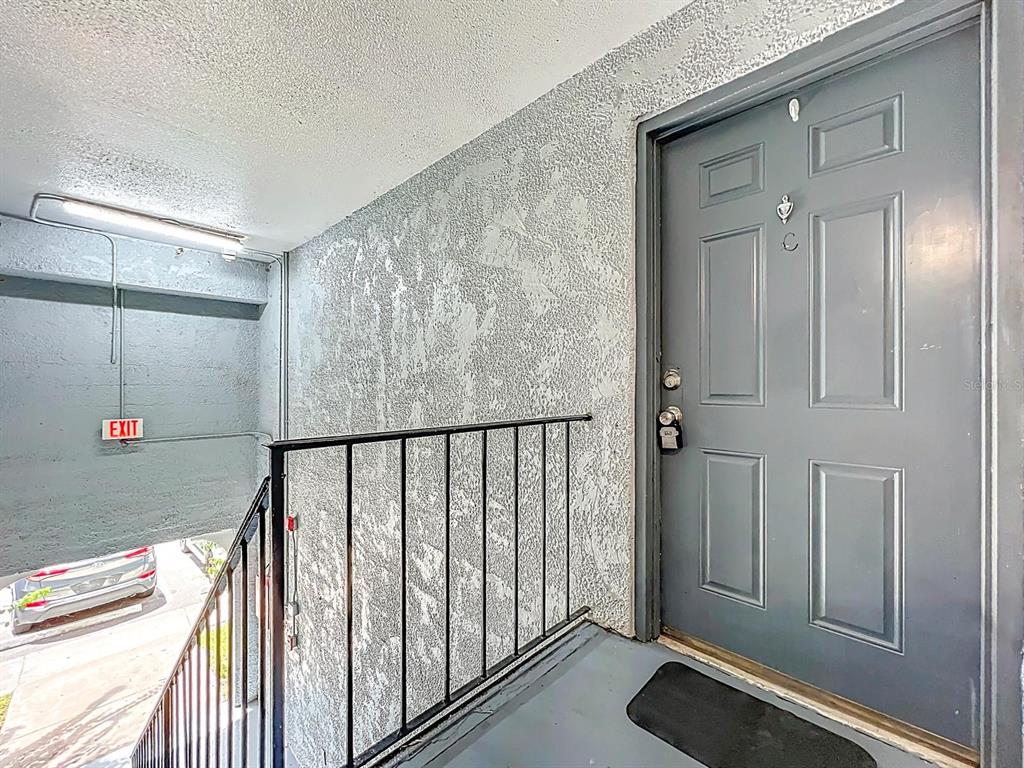 4795 South Texas Avenue, Unit 4795C Orlando, FL 32839 - Photo 5 of 41