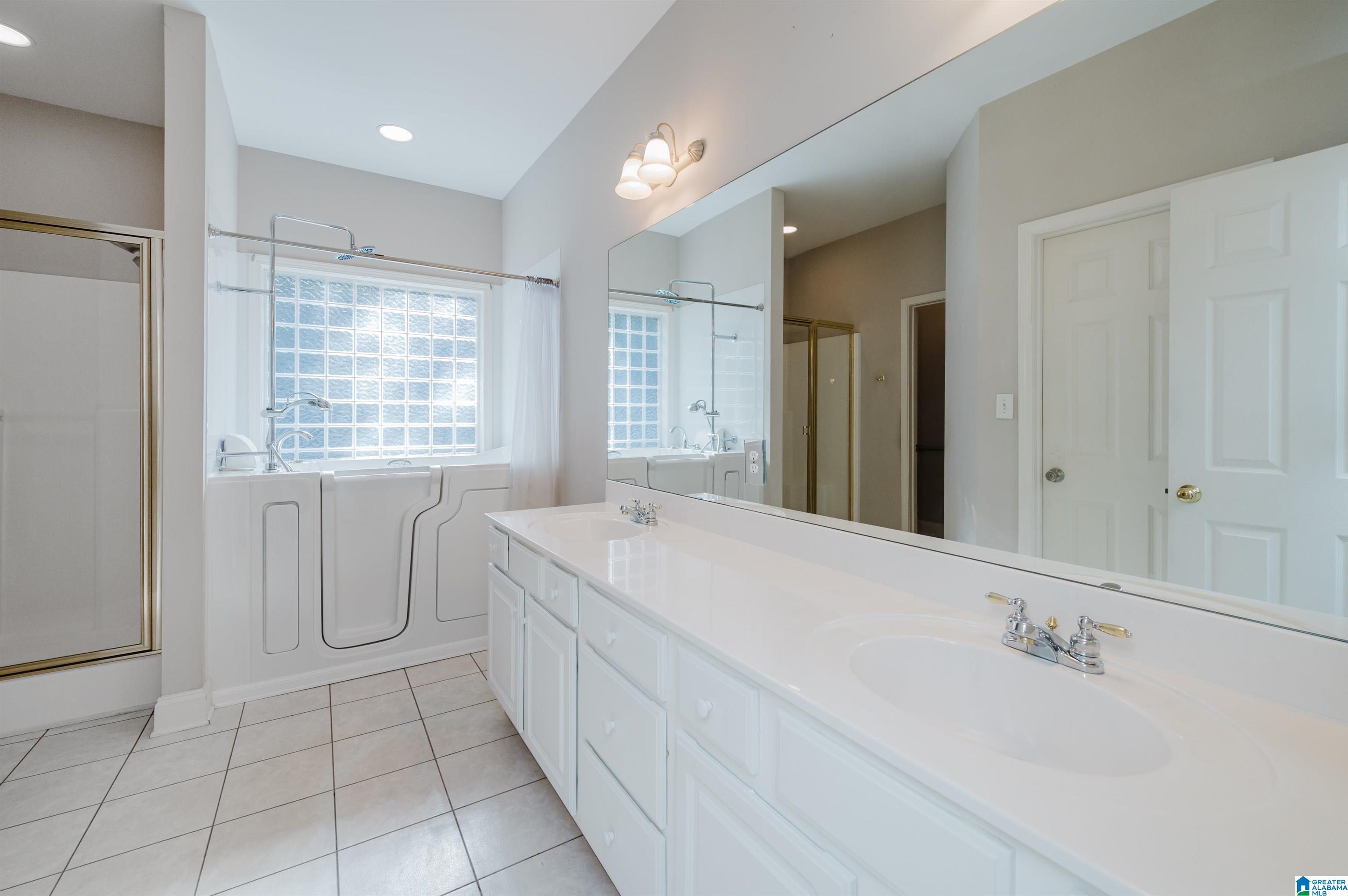 152 Paradise Lake Road Birmingham, AL 35244 - Photo 26 of 46 Gallery Image 26