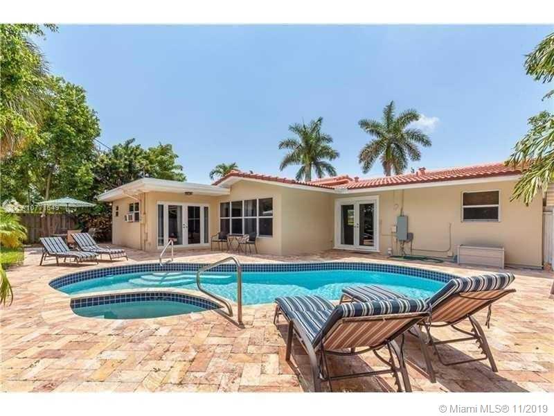 3205 Dover Road Pompano Beach, FL 33062 - Photo 2 of 20