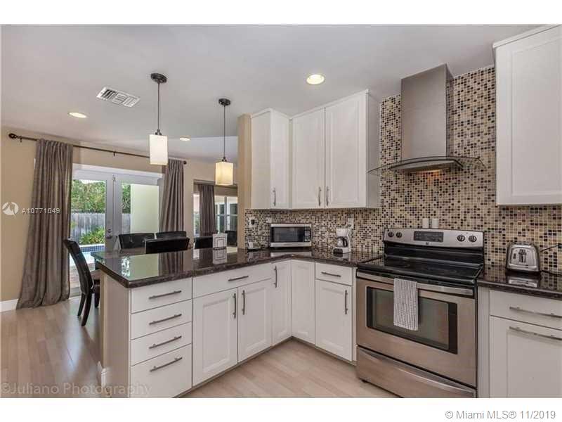 3205 Dover Road Pompano Beach, FL 33062 - Photo 13 of 20